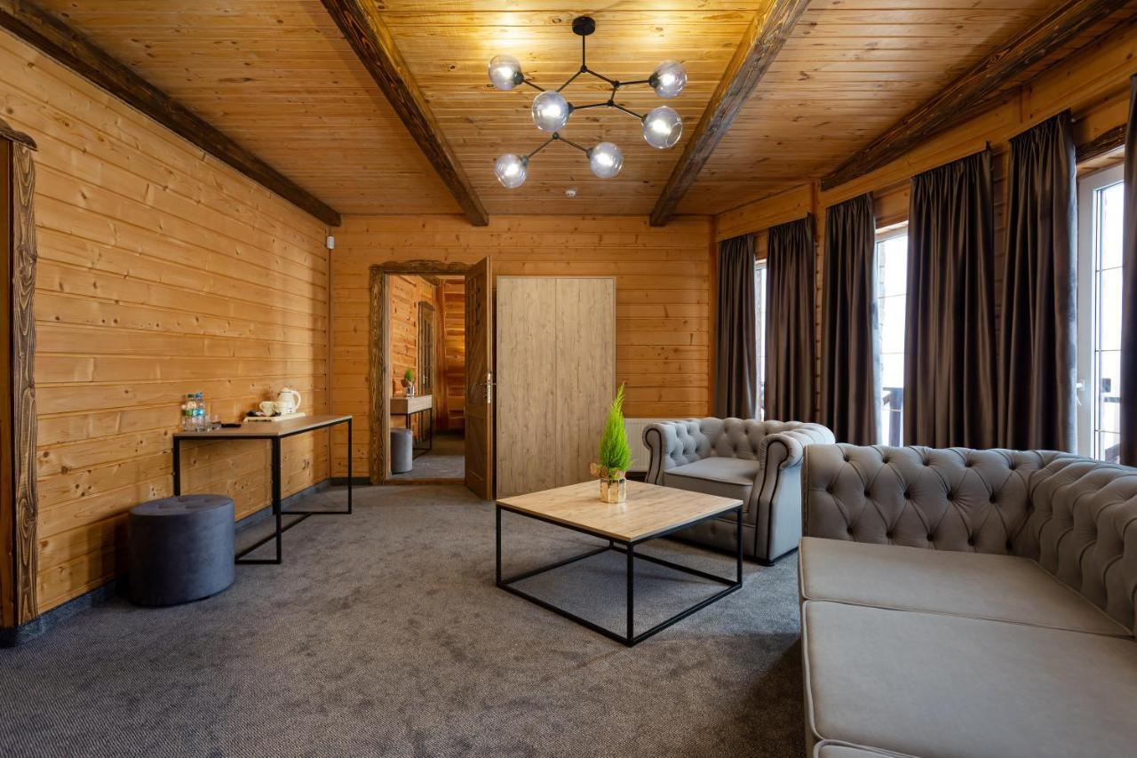 Svoi Hotel باليانيتسيا المظهر الخارجي الصورة