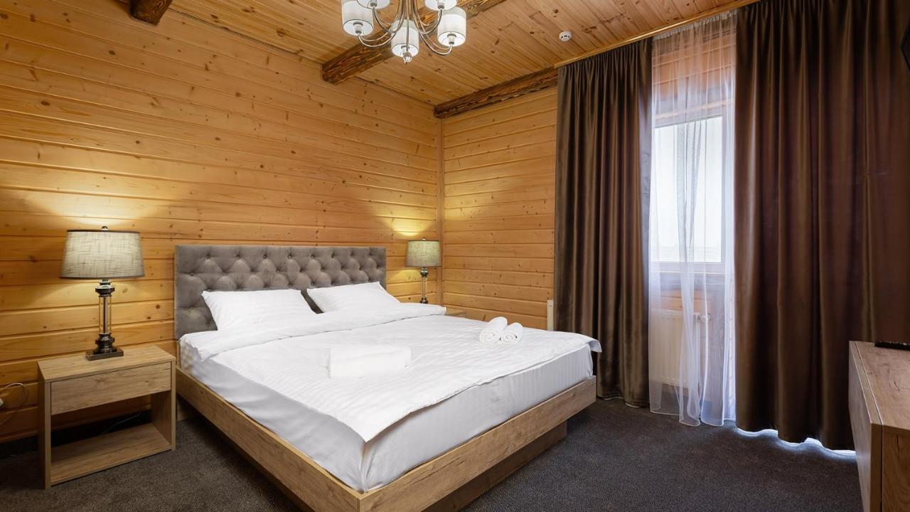 Svoi Hotel باليانيتسيا المظهر الخارجي الصورة